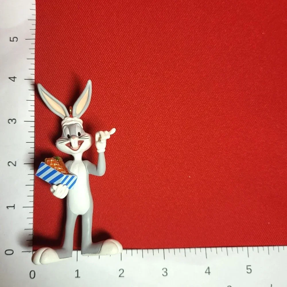 Hallmark Keepsake Ornament A Very Carrot Christmas Bugs Bunny Looney Tunes 2002